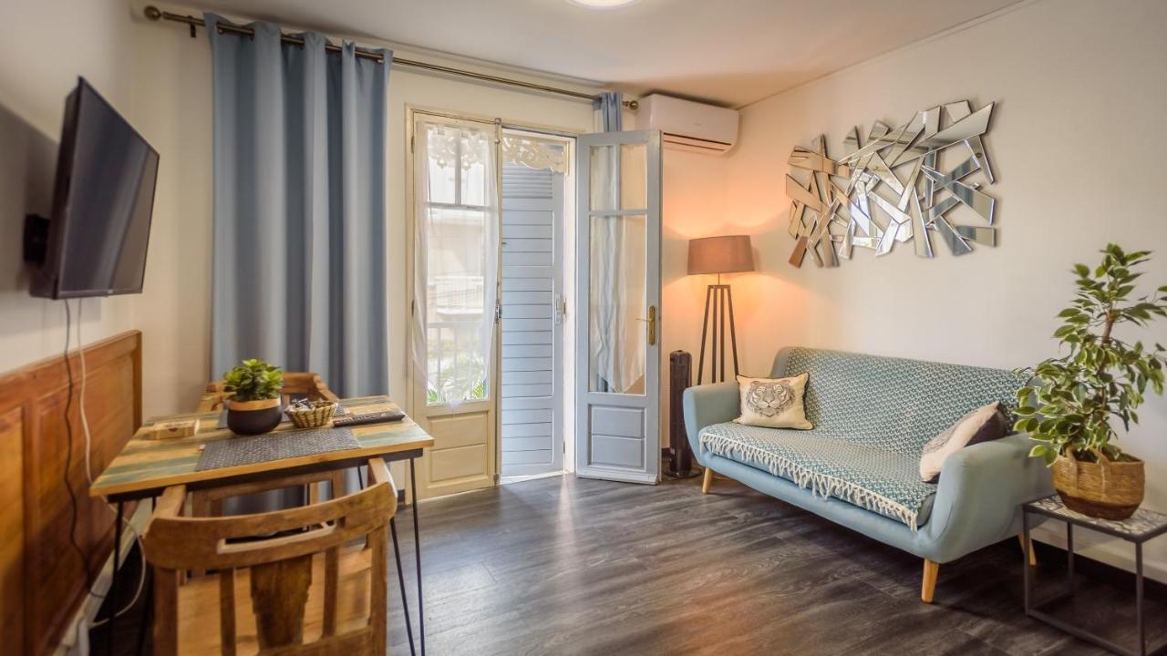Appartements Et Chambres En Coeur De Ville Saint-Denis - Entree Autonome - Check In 14H30- Ngoại thất bức ảnh