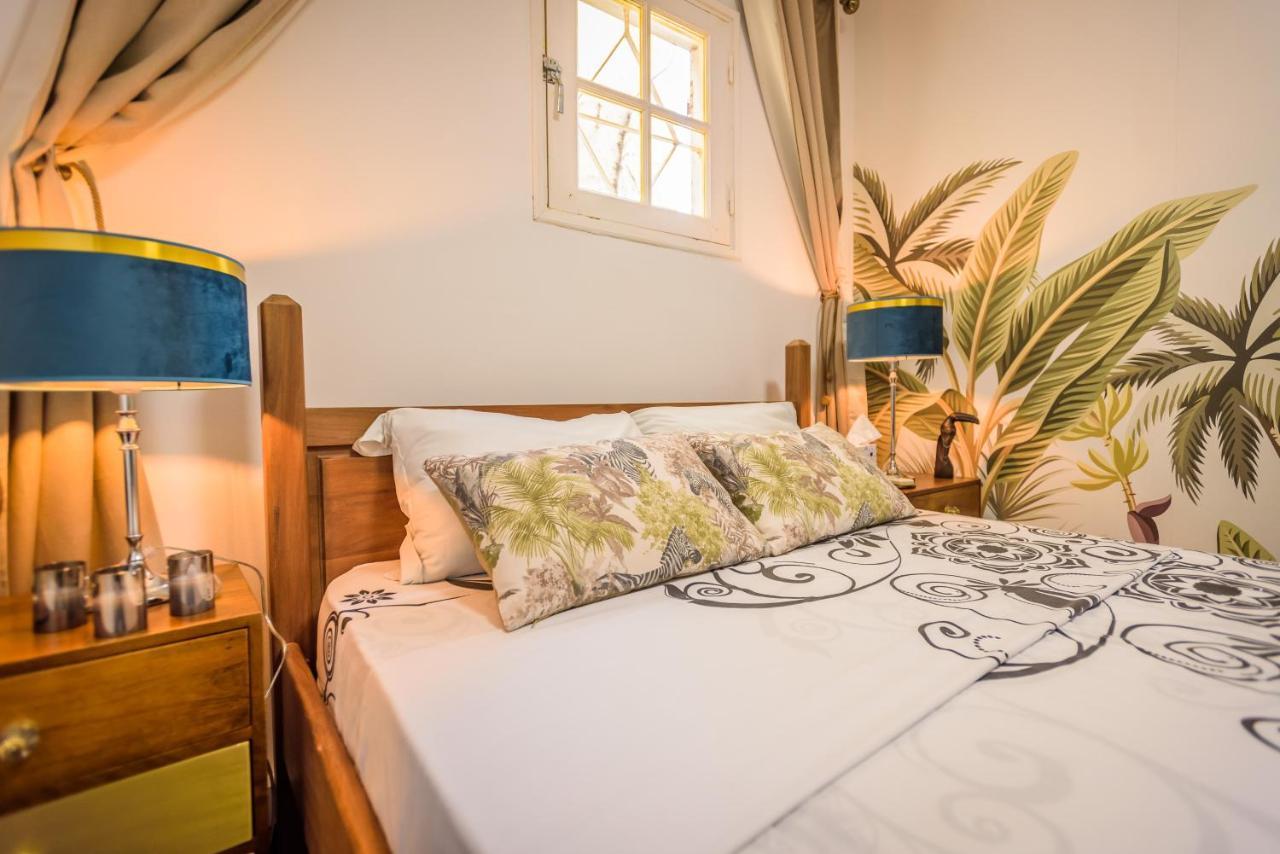 Appartements Et Chambres En Coeur De Ville Saint-Denis - Entree Autonome - Check In 14H30- Ngoại thất bức ảnh